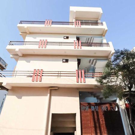 Hotel O The Velvet Chinhat Tiraha 外观 照片